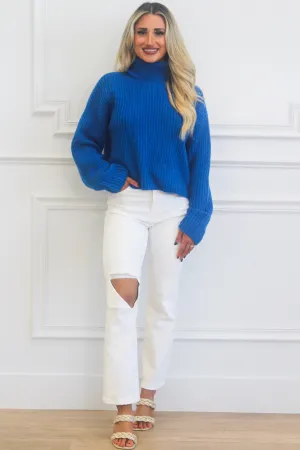 Chic Focus Turtleneck Sweater: Cobalt Blue