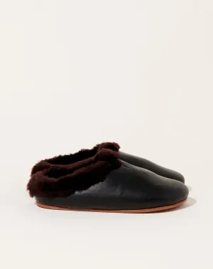 Echo Slide in Black & Brown