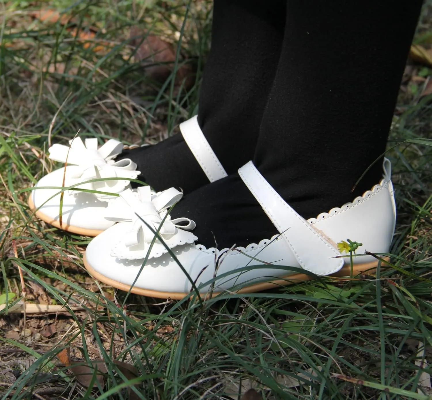 EIGHT KM Toddler Girls Dress Shoes  Girls Mary Jane Shoes | Mary Jane Flats - Ballet Flats  Party, Flower Girl, Wedding Dress Shoes for Girls  Comfortable & Non-Slip Design for Ages up to 7