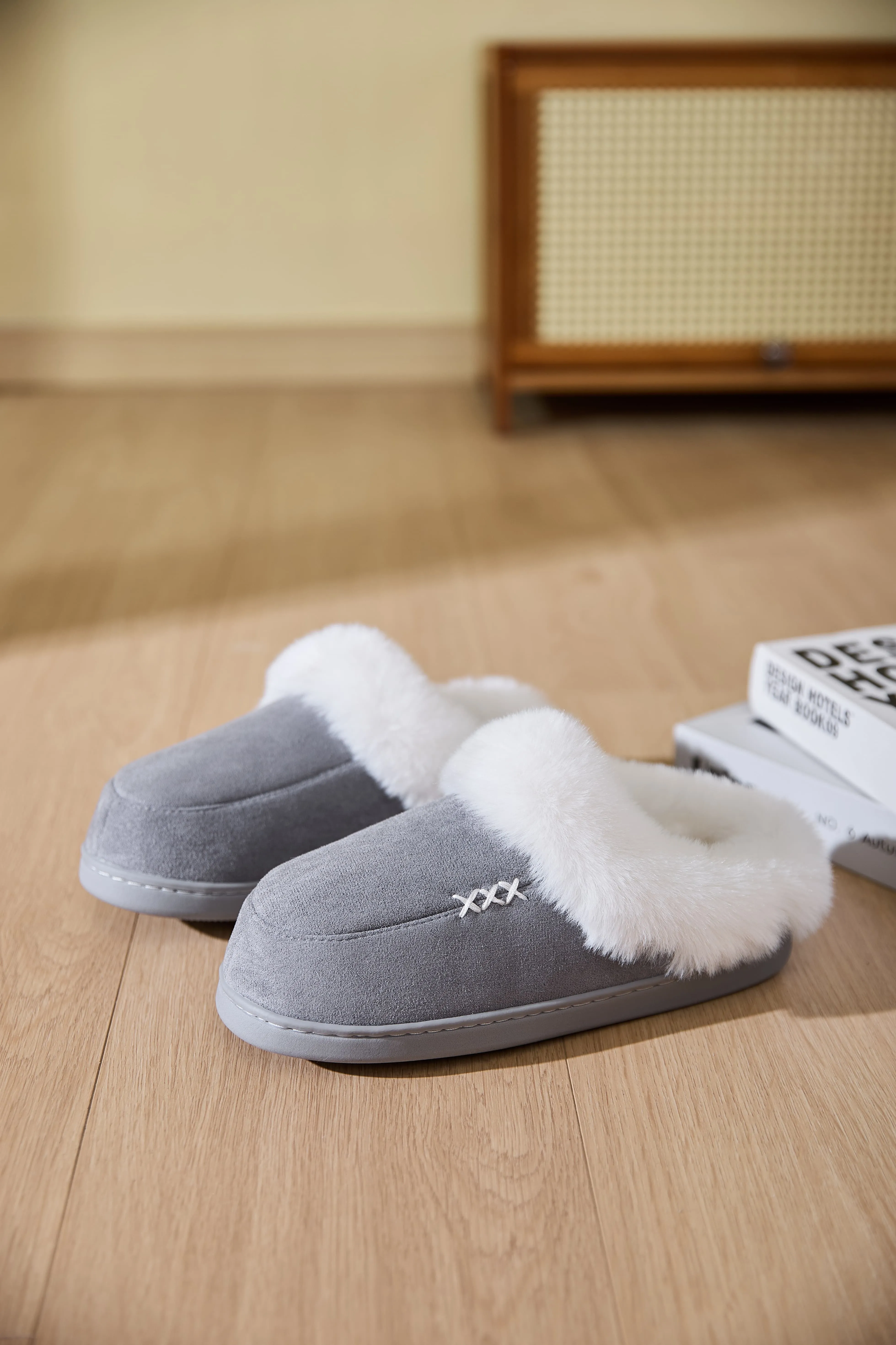 Leilani Slippers | Multiple Colors