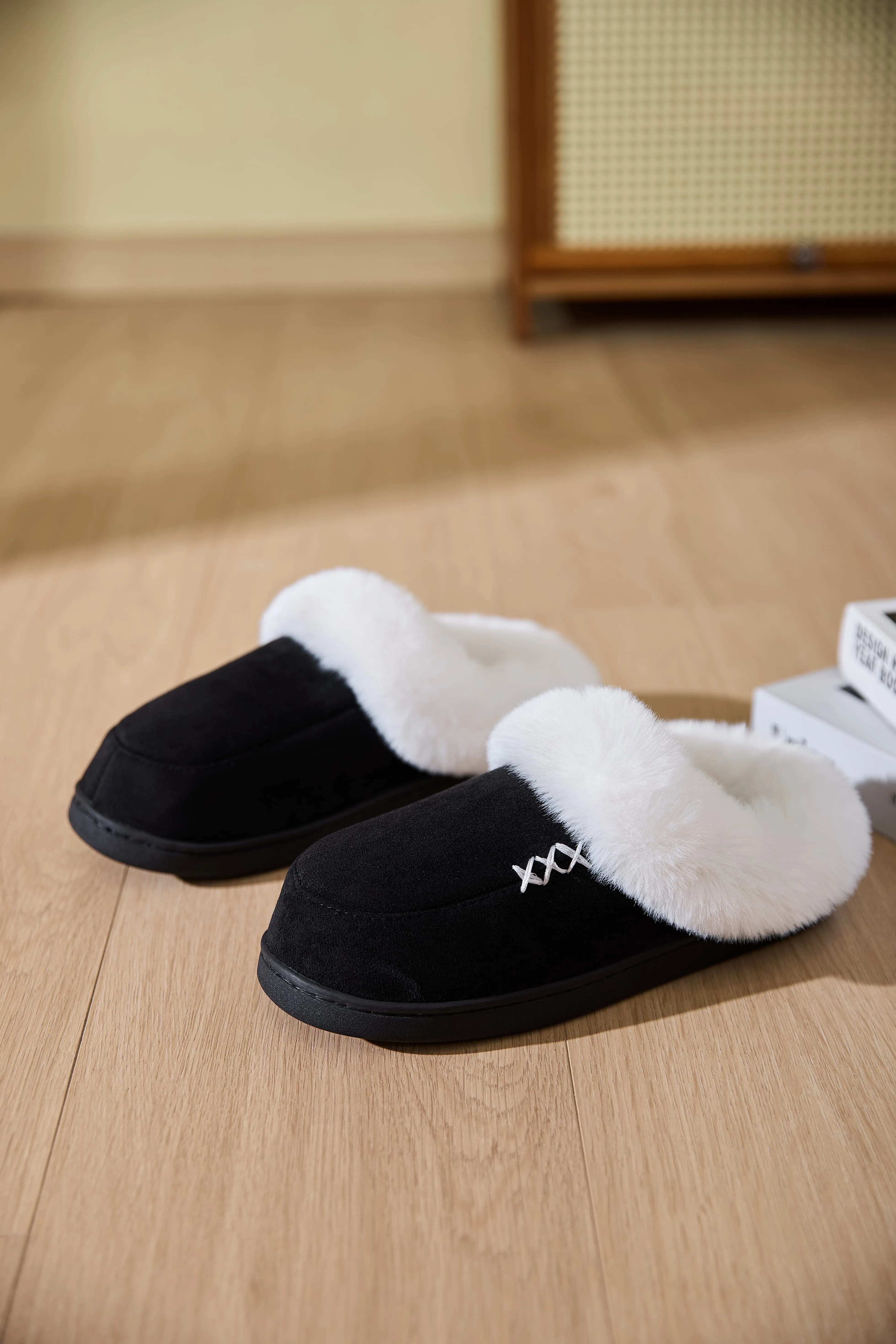 Leilani Slippers | Multiple Colors