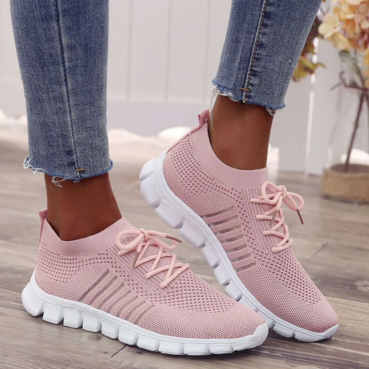Macy Sneakers