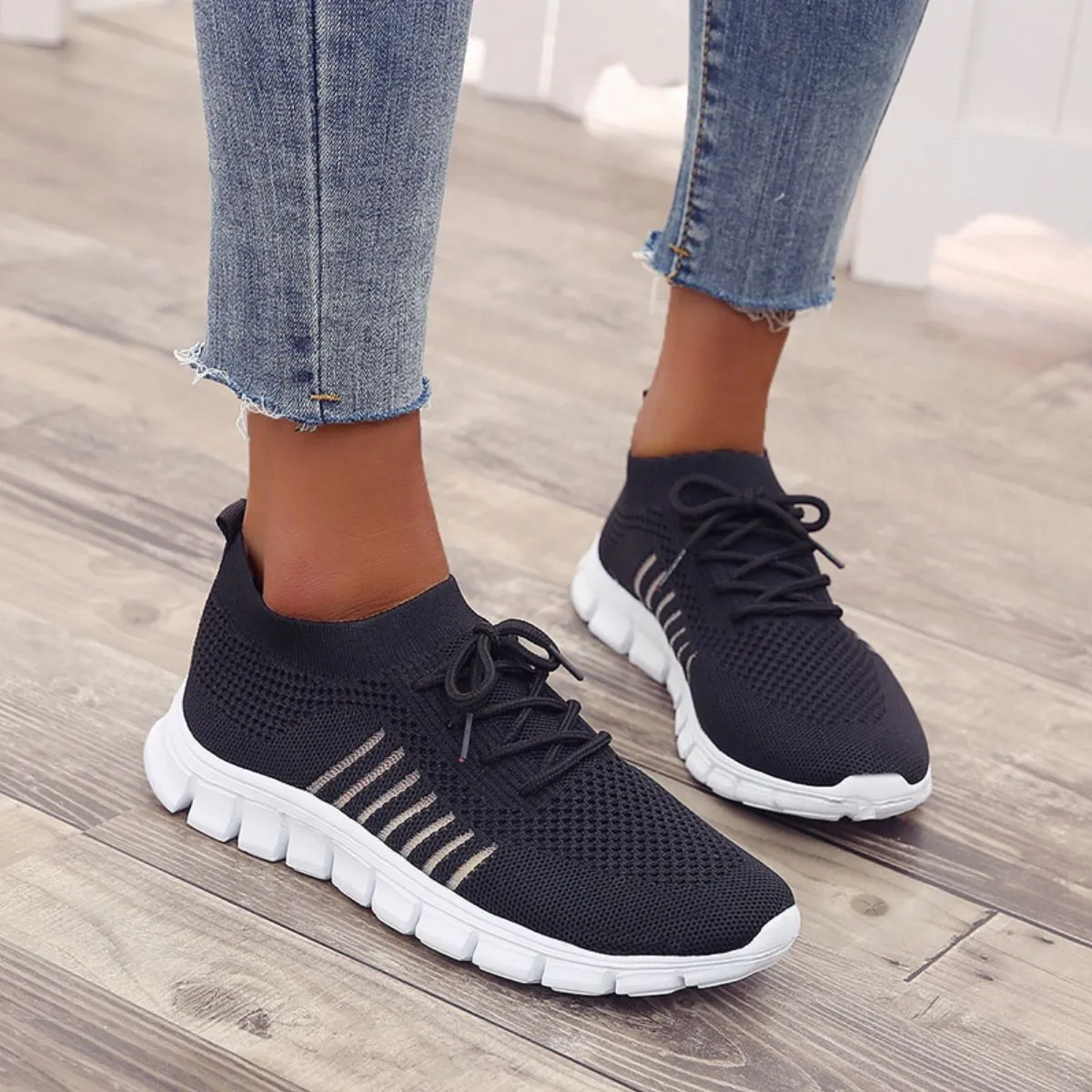 Macy Sneakers