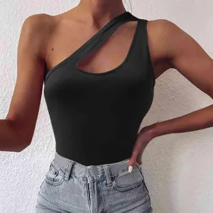 Magnetic Charm Cutout One Shoulder Tank