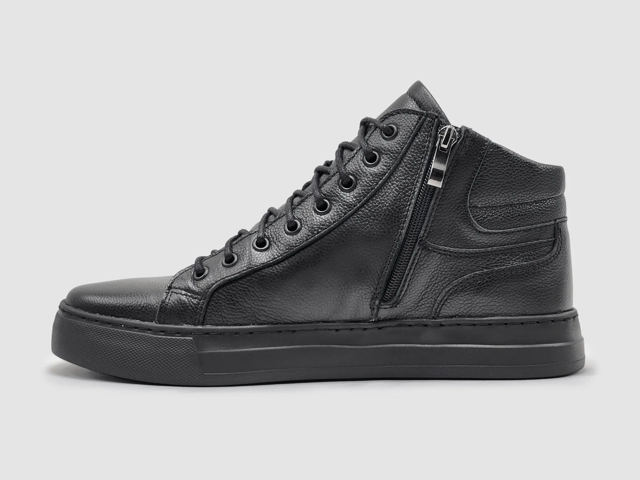 Men's Classic Zip-Up Leather Boots - Black