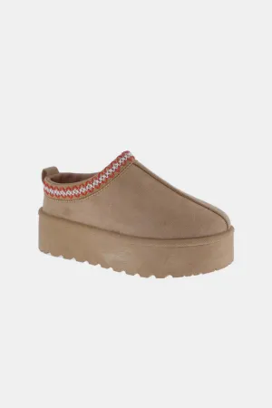 Weeboo Platform Slip-On Boots in Tan